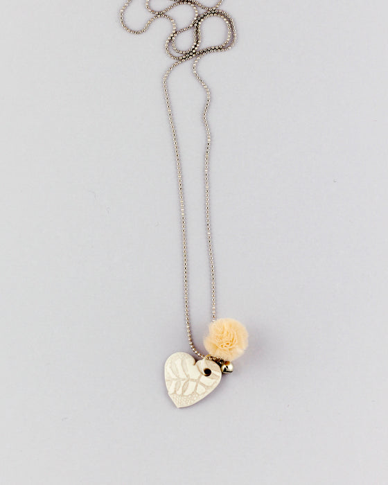 Collana in porcellana linea "Giocosa", cuore cipria