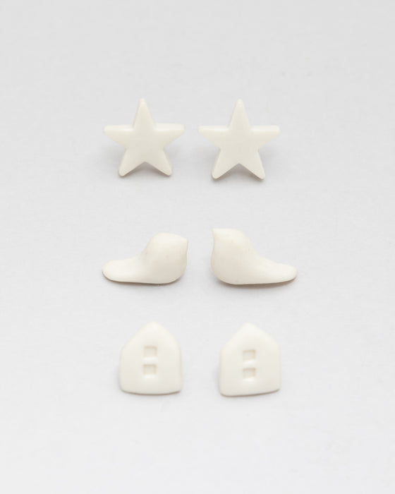Tre orecchini in porcellana “Total White”