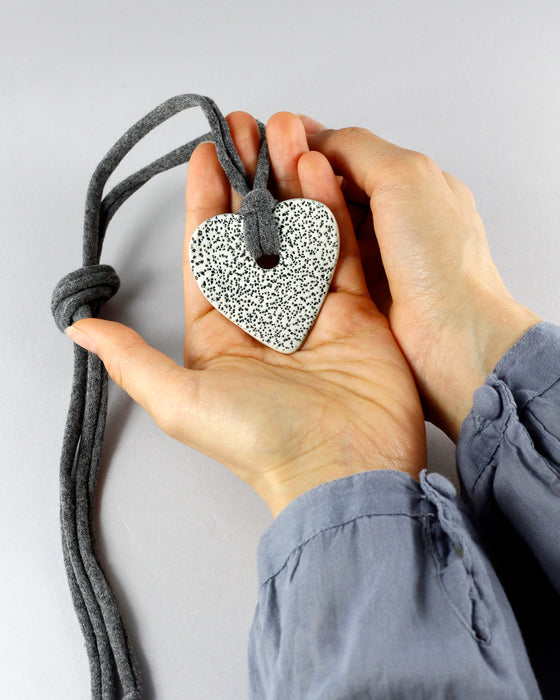Collana in maglina "Cuore" texture puntinato